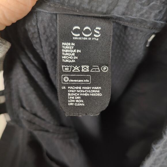 COS Tapered Pants Mens 32R Dark Black Blue Textured Pull On Elastic Waist Preppy - Picture 7 of 8